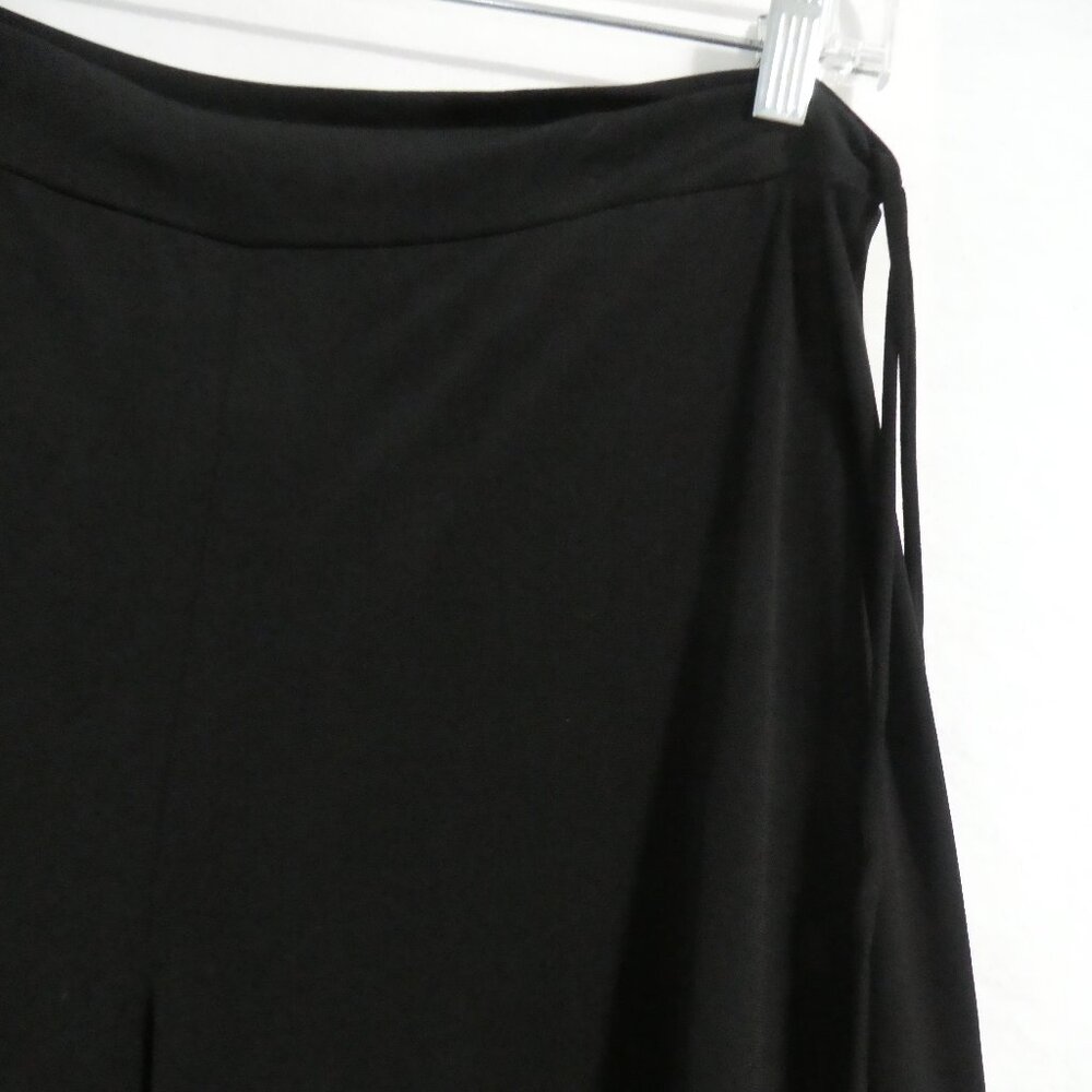 AB STUDIO | large | Capri Leggings With Decorative Double String Sides | USA - Picture 5 of 16